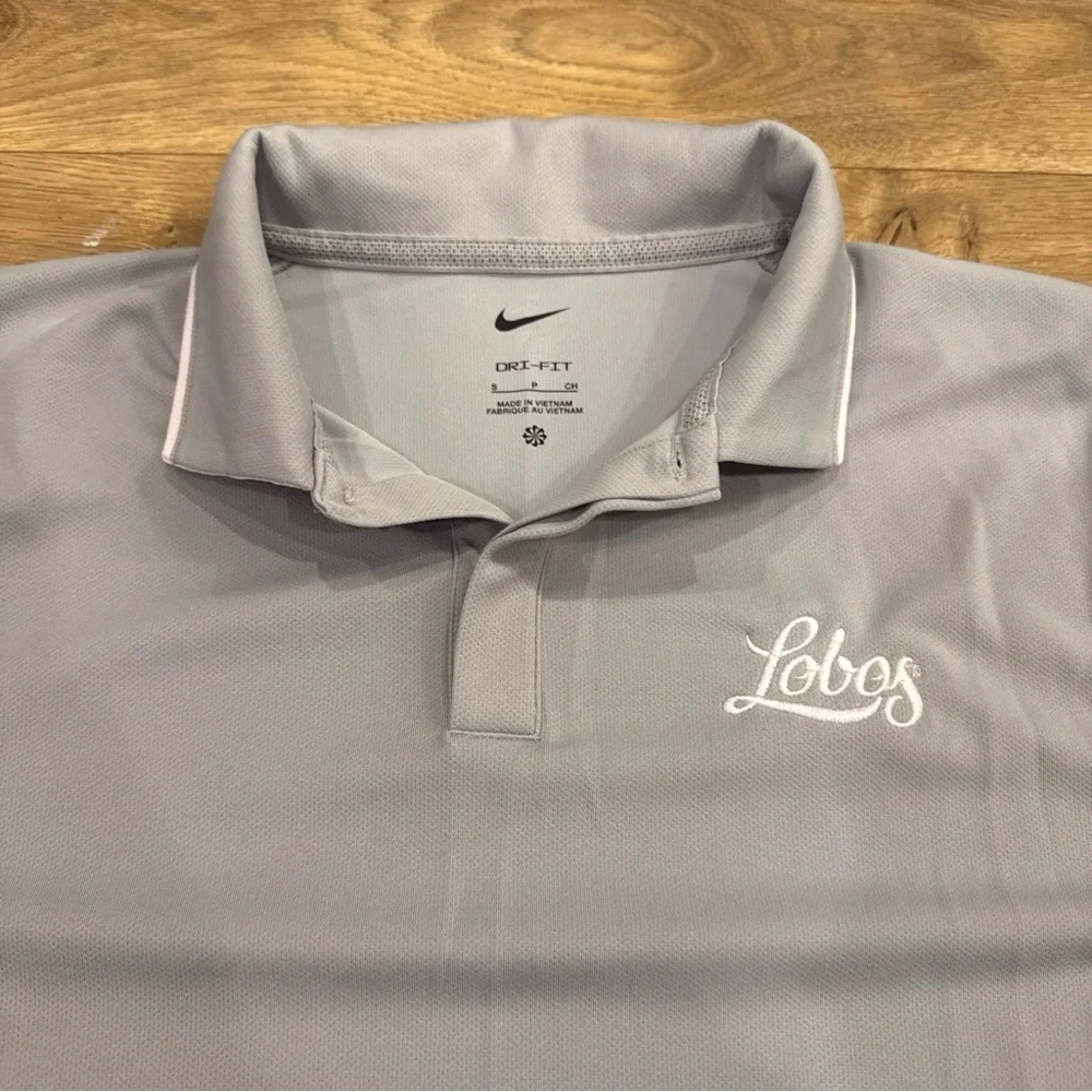 Nike Light Gray Polo Shirt with Red Accent